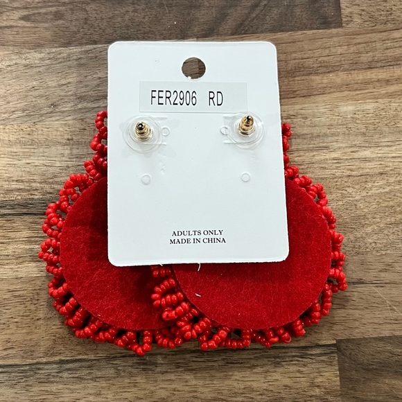 Wildflower Red Beaded Boho Earrings NWT - Picture 2 of 5